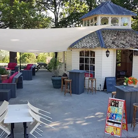 Chateau De Barbet Tatil parkı