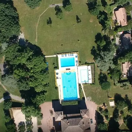 Chateau De Barbet 3*