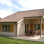 Chateau De Barbet Vakantiepark Lombez