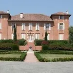 Chateau De Barbet Vakantiepark Lombez