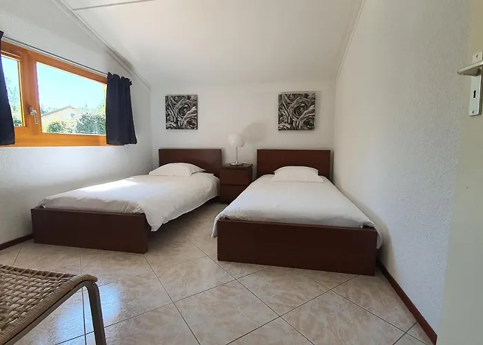 Chateau De Barbet Kompleks wypoczynkowy 3*