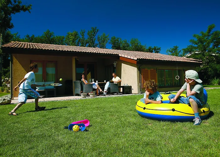 Chateau De Barbet Kompleks wypoczynkowy Lombez