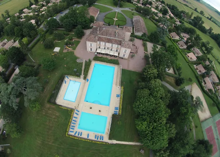 Chateau De Barbet 3*