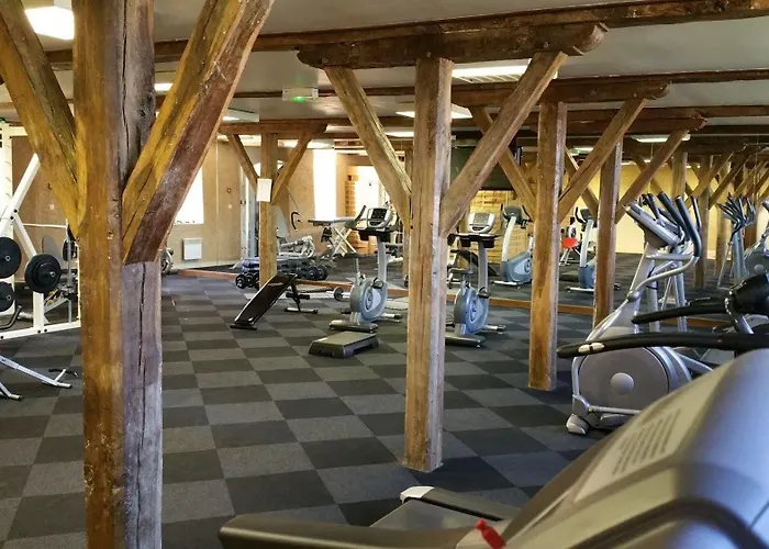 Kompleks wypoczynkowy Chateau De Barbet 3*